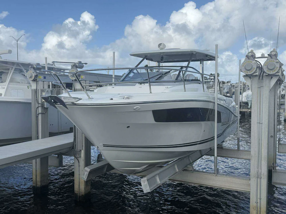 Jeanneau 10.5 Leader WA Yacht For Sale