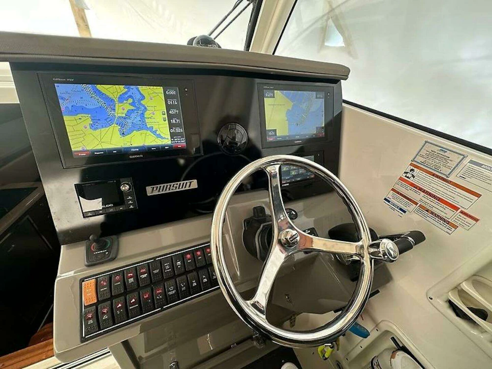 Pursuit OS 355 Offshore Yacht For Sale