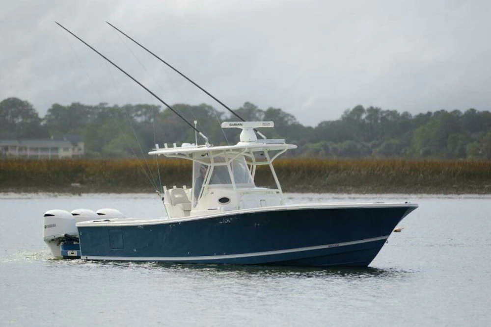 Regulator 34SS Yacht For Sale