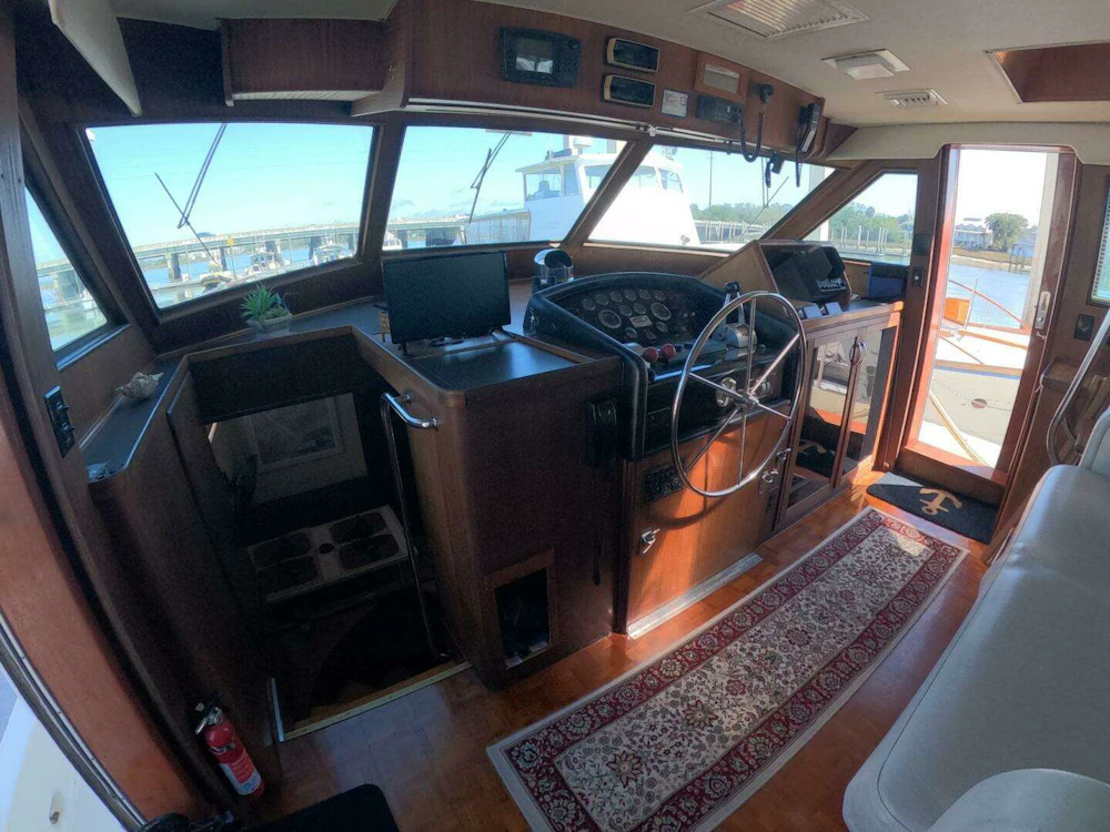 Hatteras 54MY Yacht For Sale