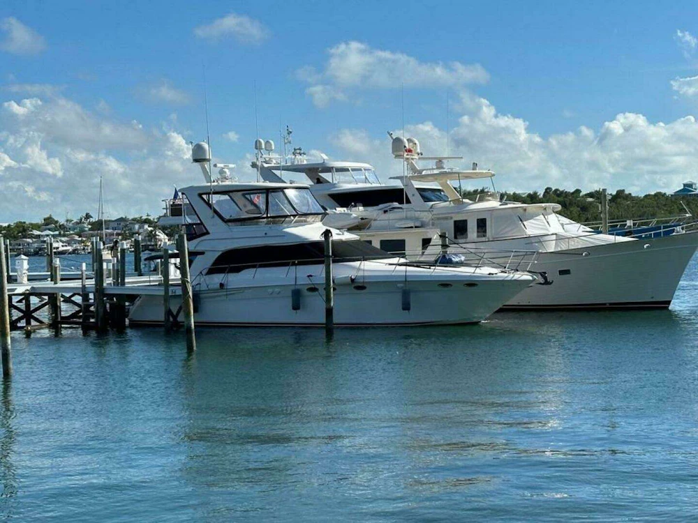 Sea Ray  Yacht For Sale