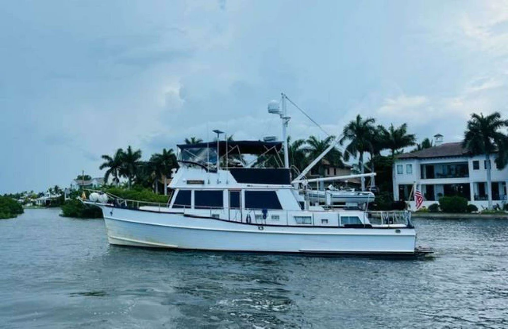 Grand Banks Classic Yacht For Sale