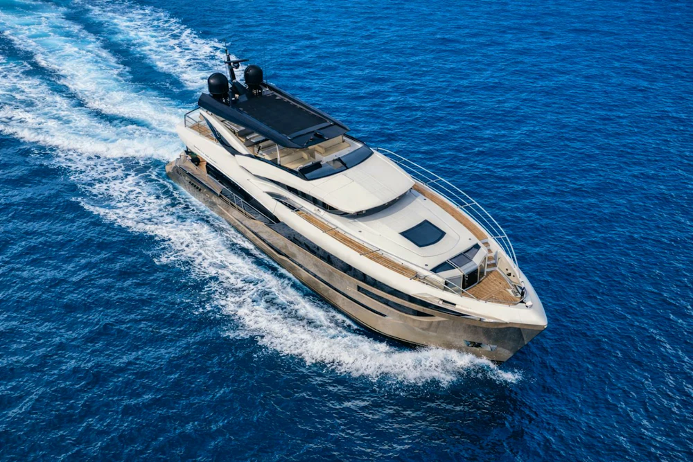 Dominator Yachts Dominator Ilumen Yacht For Sale
