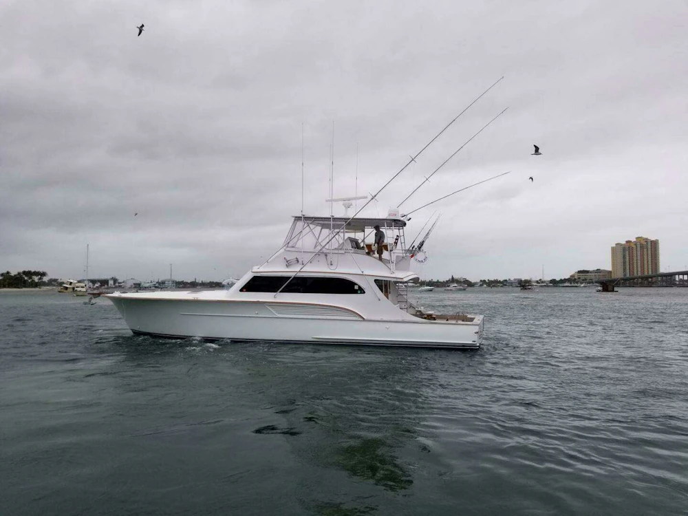 Buddy Davis SPORTFISH Yacht For Sale