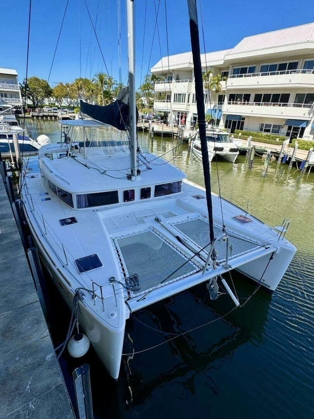 Lagoon 450 F Yacht For Sale