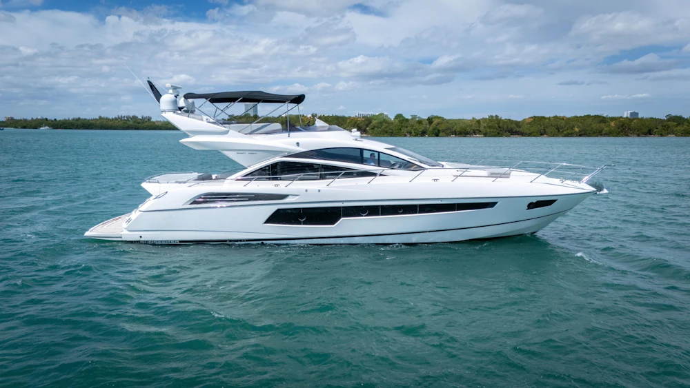 Sunseeker 68' Sport Yacht Yacht For Sale
