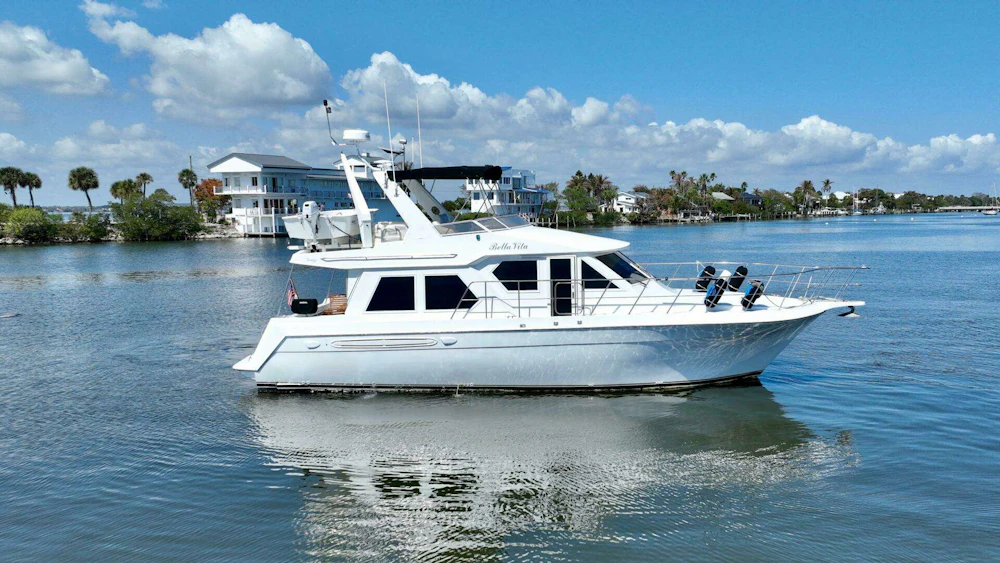 Navigator 4600 Classic Yacht For Sale