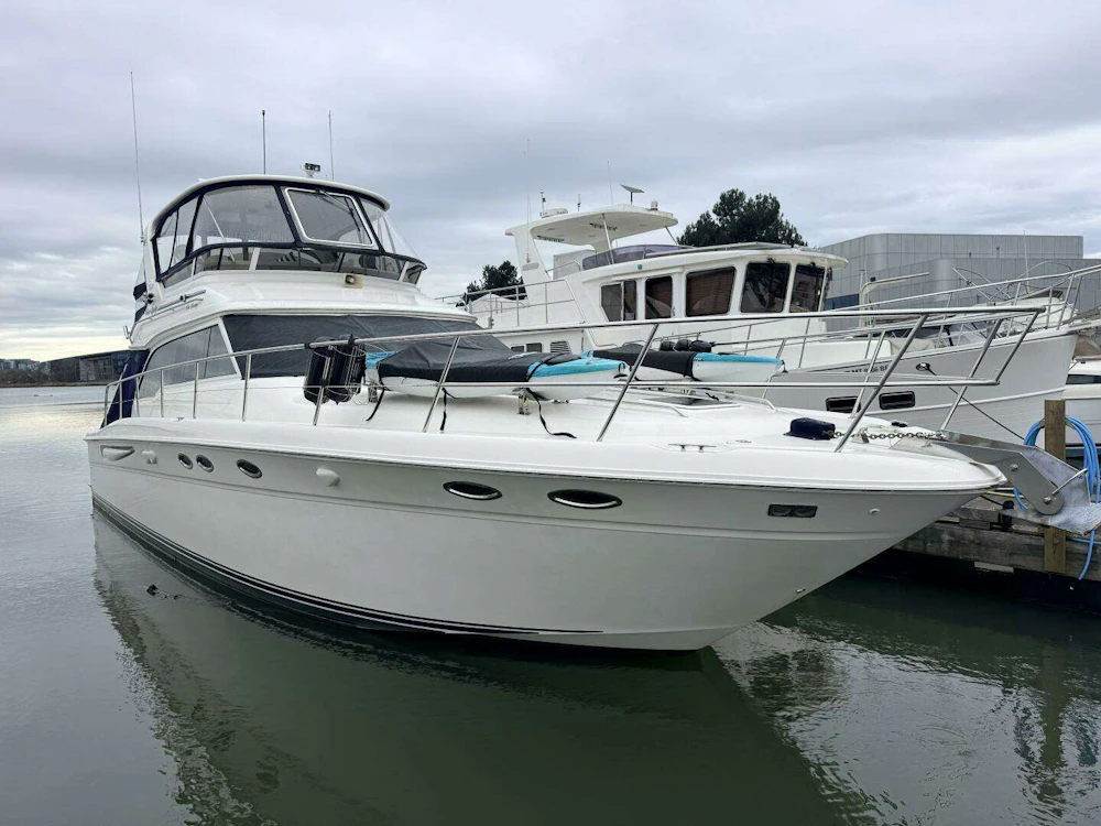 Sea Ray 480 Sedan Bridge Yacht For Sale