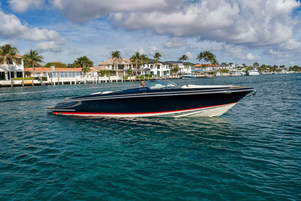 Chris-Craft 34 Launch Yacht For Sale