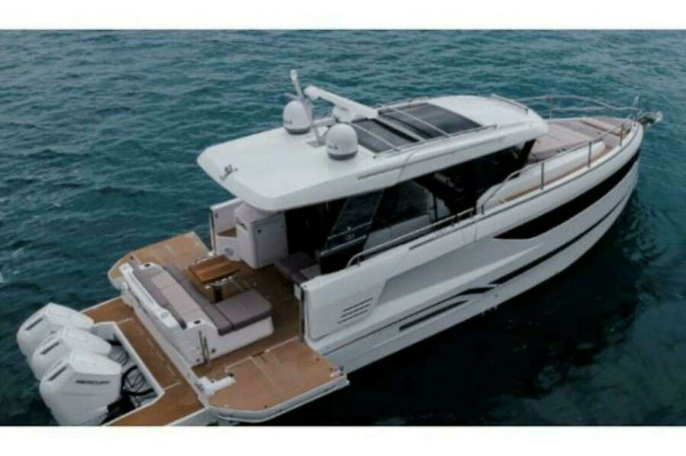 Wellcraft 44 Explorer Yacht For Sale