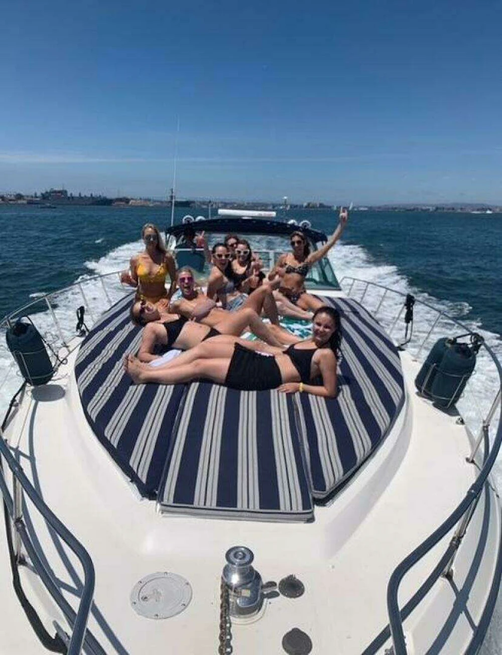 Sea Ray 400 express Yacht For Sale