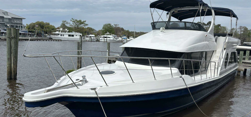 Bluewater 5200 Yacht For Sale