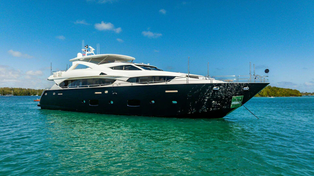 Sunseeker 34 Metre Yacht Yacht For Sale