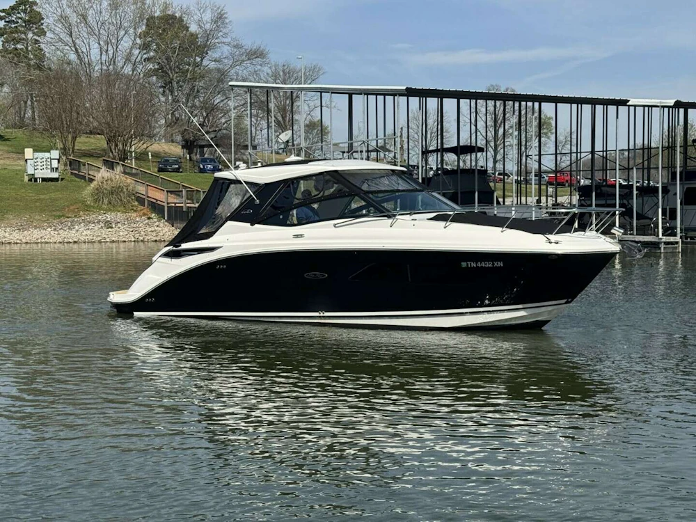 Sea Ray Sundancer 320 Yacht For Sale