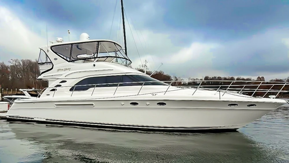 Sea Ray 560 Sedan Bridge Yacht For Sale