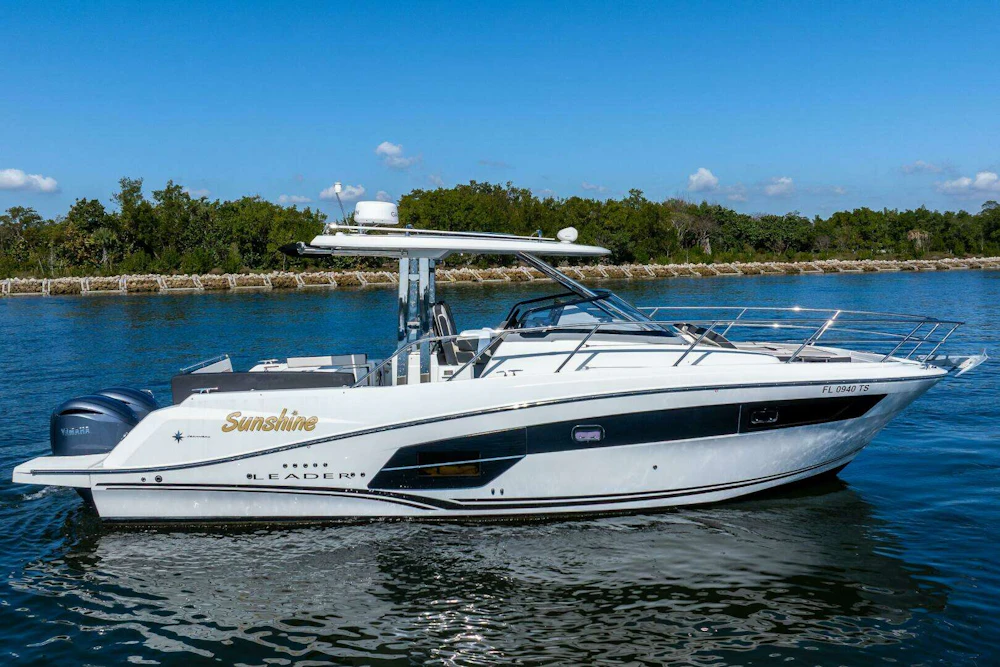 Jeanneau Leader 10.5 WA S2 Yacht For Sale