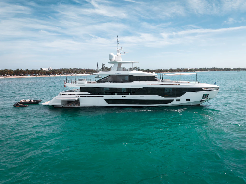 Azimut 36 METER Yacht For Sale