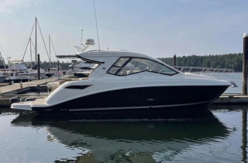 Sea Ray Sundancer 350 Coupe Yacht For Sale