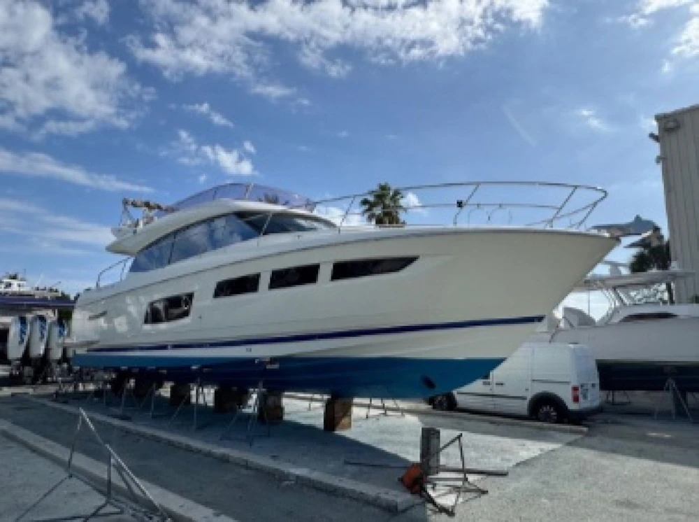 Prestige 550 Fly Yacht For Sale