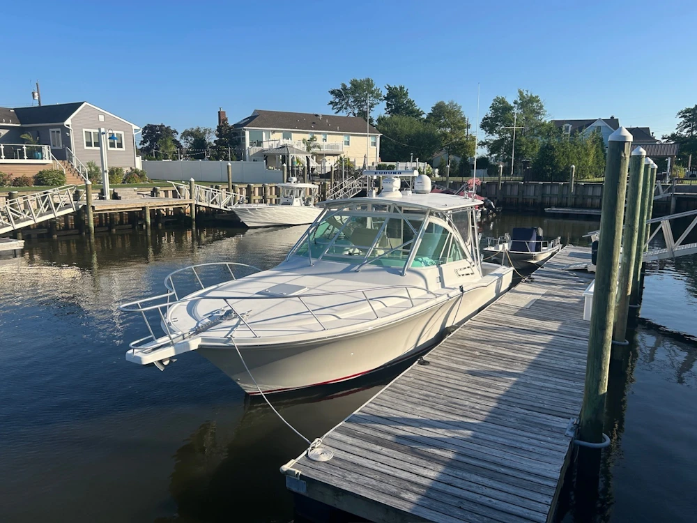 Cabo 32 Express Yacht For Sale
