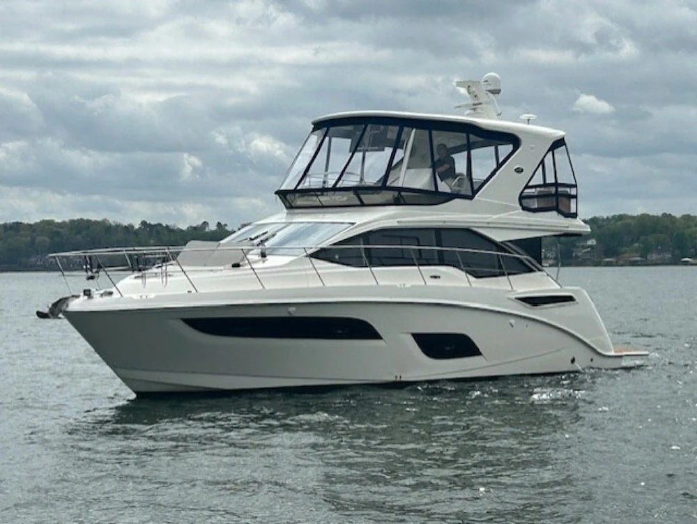 Sea Ray 460 FLY Yacht For Sale