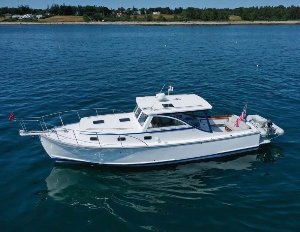 Ellis 36 Express Cruiser Yacht For Sale