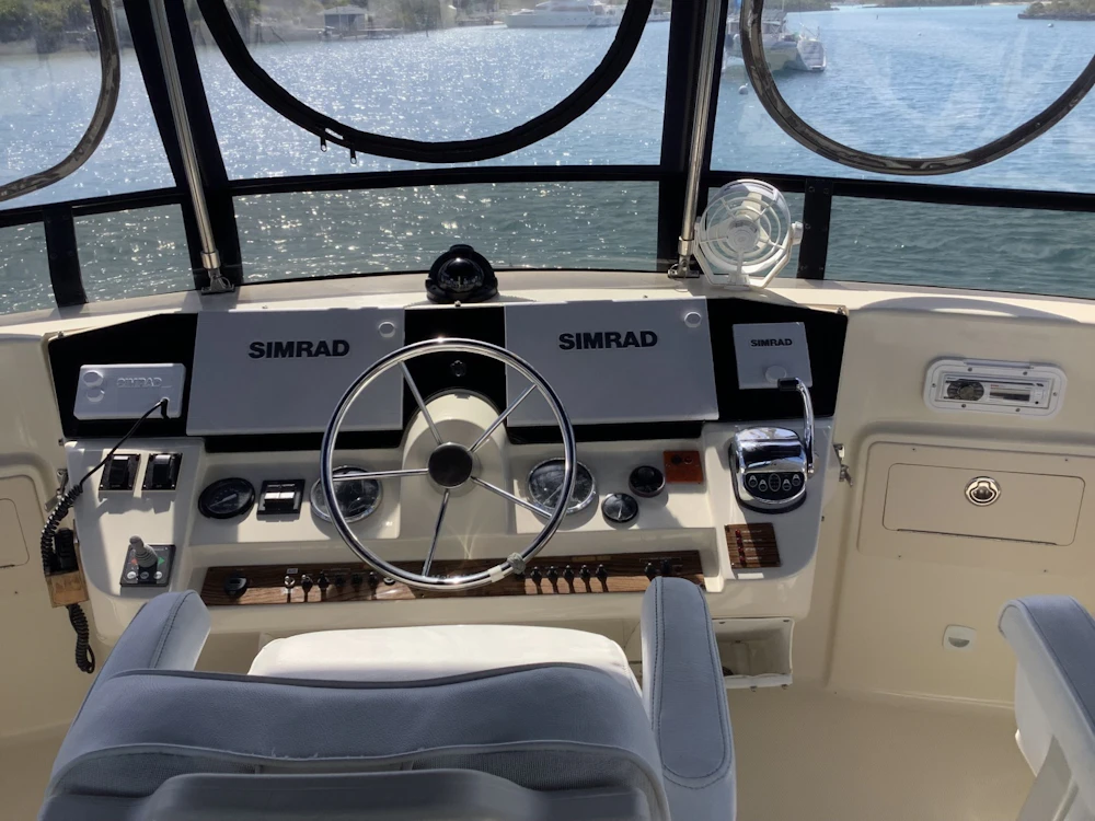 Mainship  Yacht For Sale