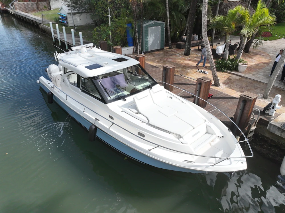 Pursuit  Yacht For Sale