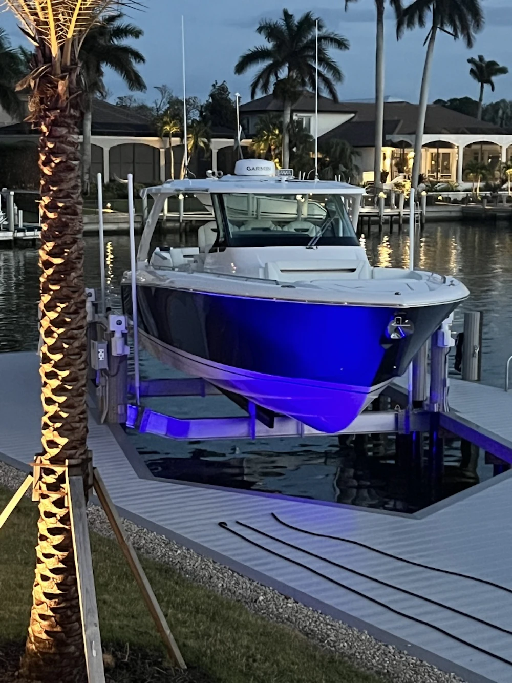 Tiara Yachts 38 LS Yacht For Sale