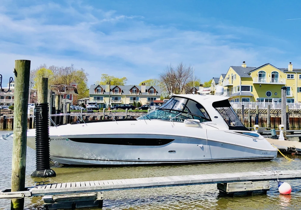 Sea Ray Sundancer 370 Yacht For Sale