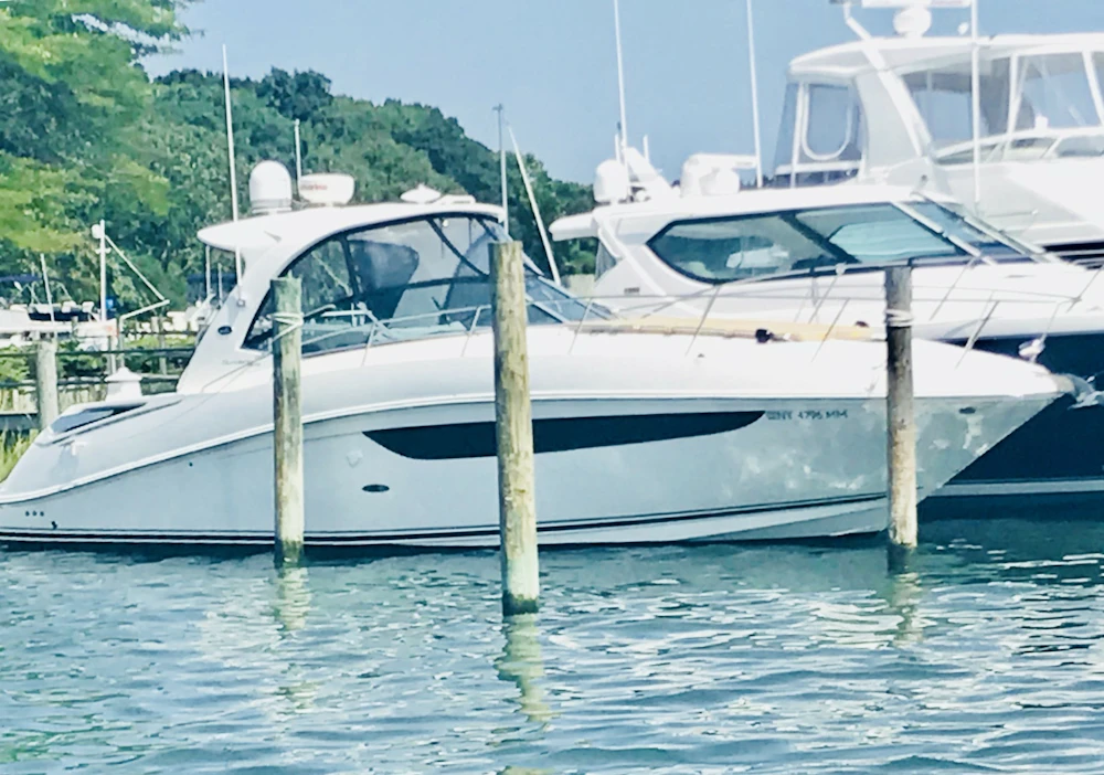 Sea Ray Sundancer 370 Yacht For Sale