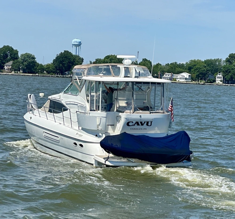 Cruisers Yachts 4450 Express Motor Yacht Yacht For Sale