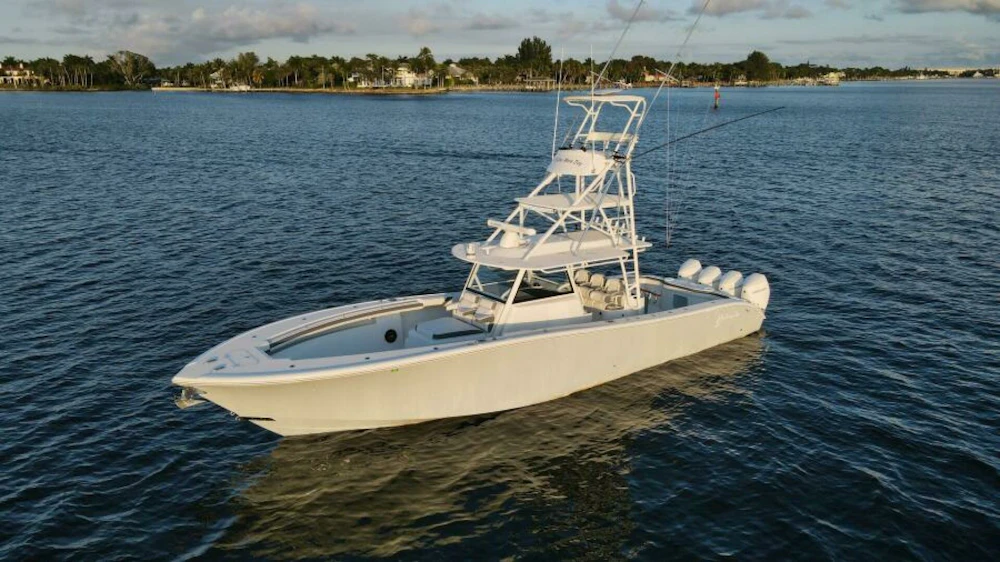 Yellowfin 42 Offshore Yacht For Sale