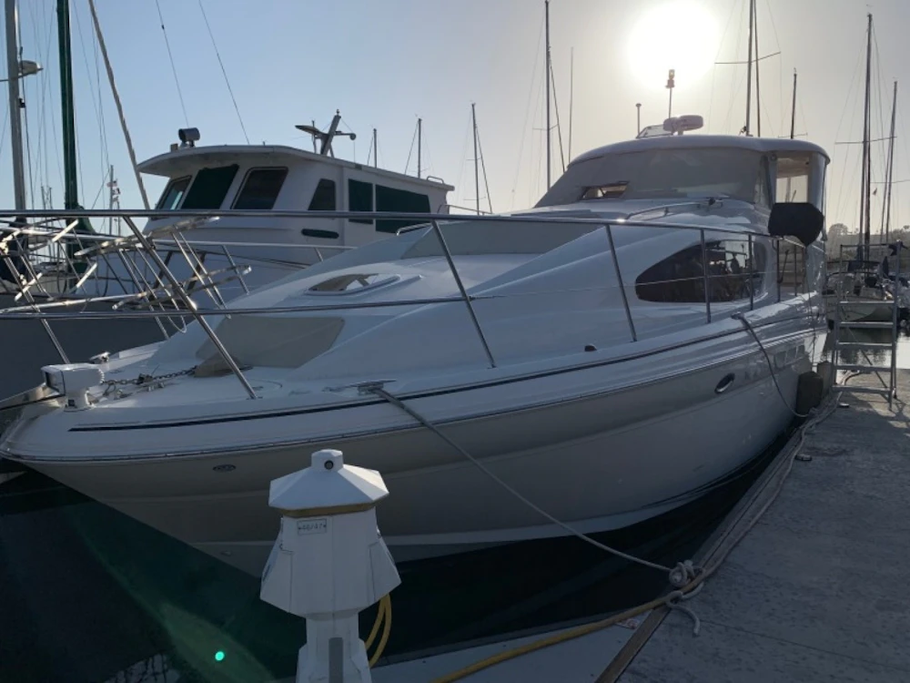 Sea Ray 390 Motor Yacht Yacht For Sale