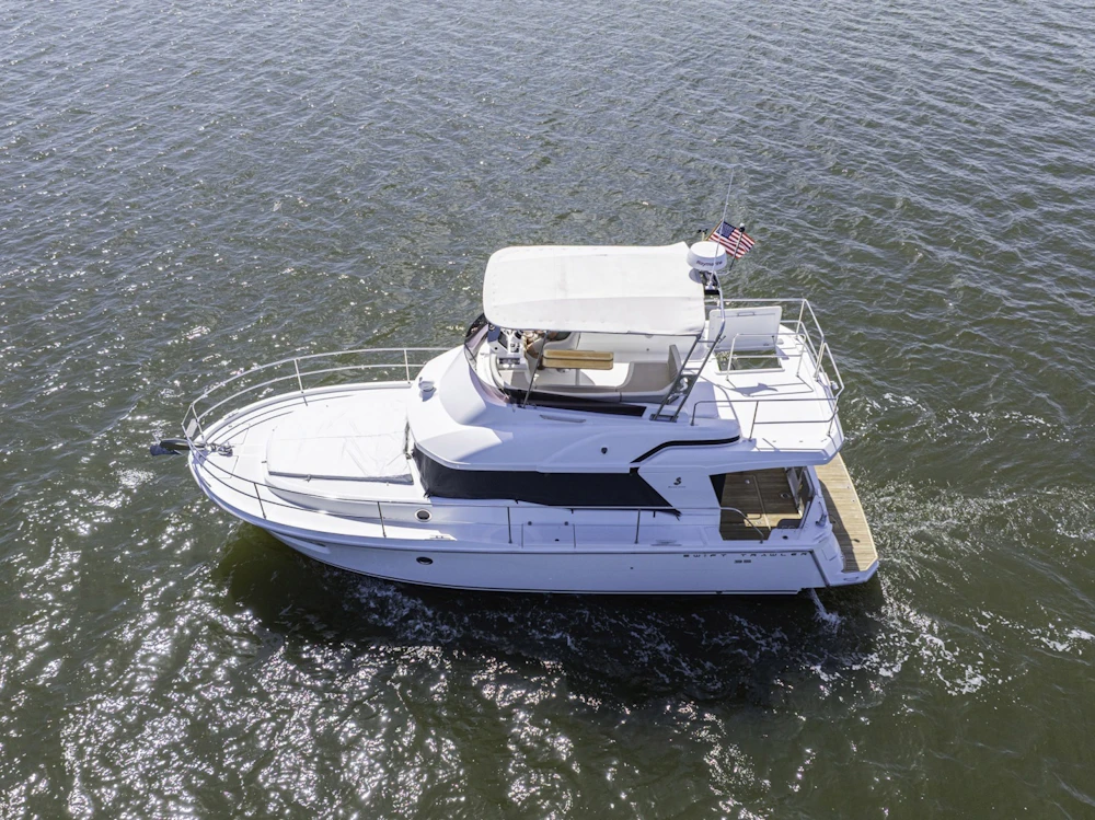 Beneteau Swift Trawler Yacht For Sale