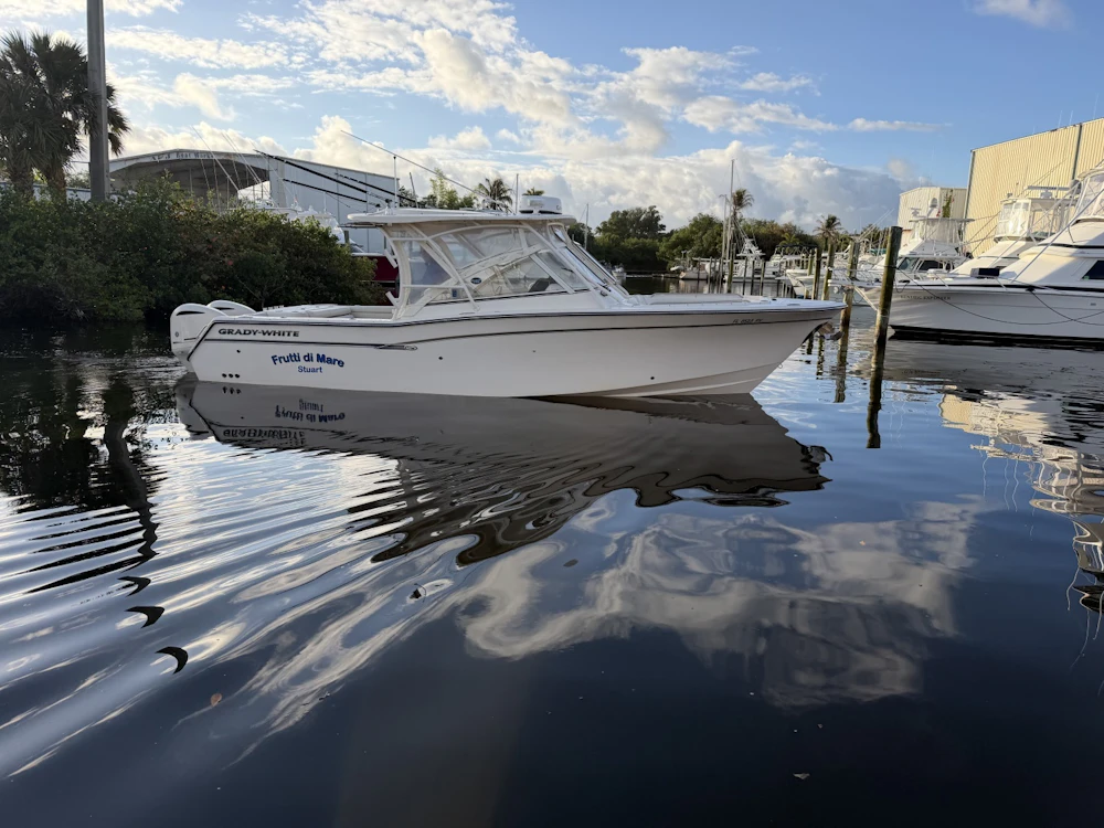 Grady-White  Yacht For Sale