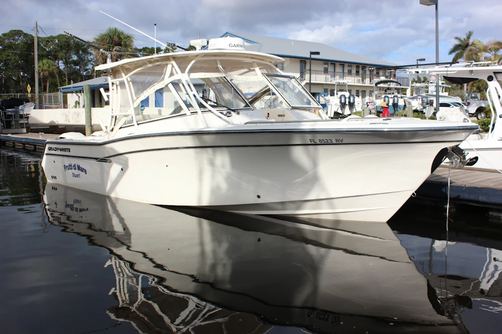 Grady-White  Yacht For Sale
