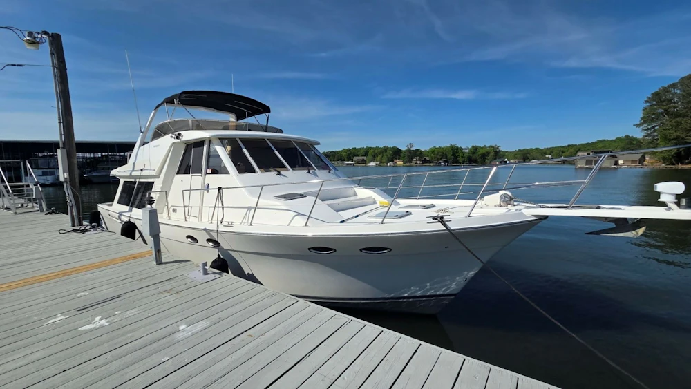 Meridian 490 Pilothouse Yacht For Sale