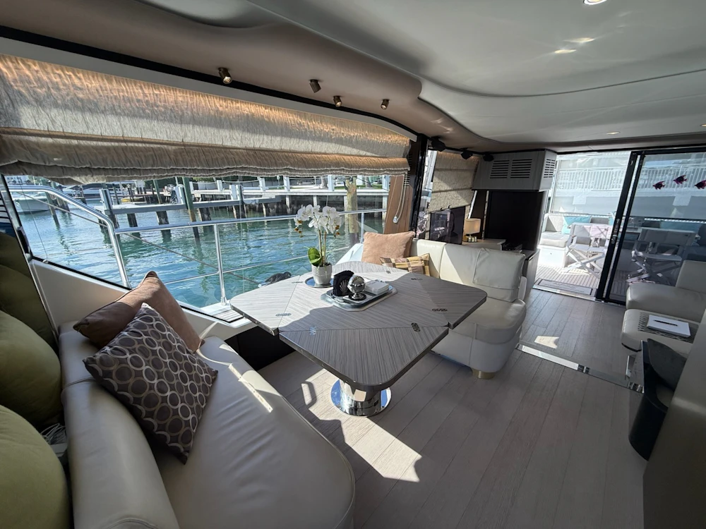 Azimut 60 FLY Yacht For Sale
