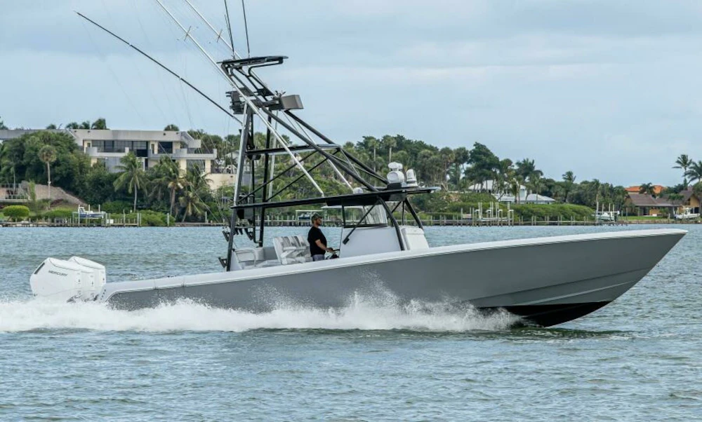 Contender 44 ST Yacht For Sale
