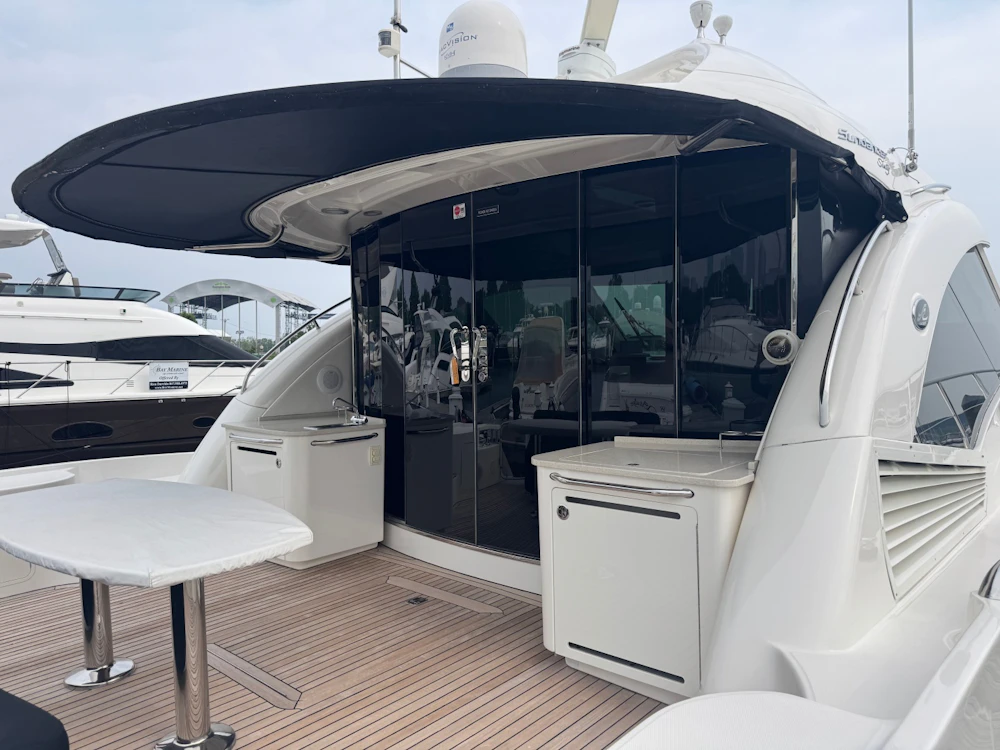 Sea Ray 60 Sundancer Yacht For Sale