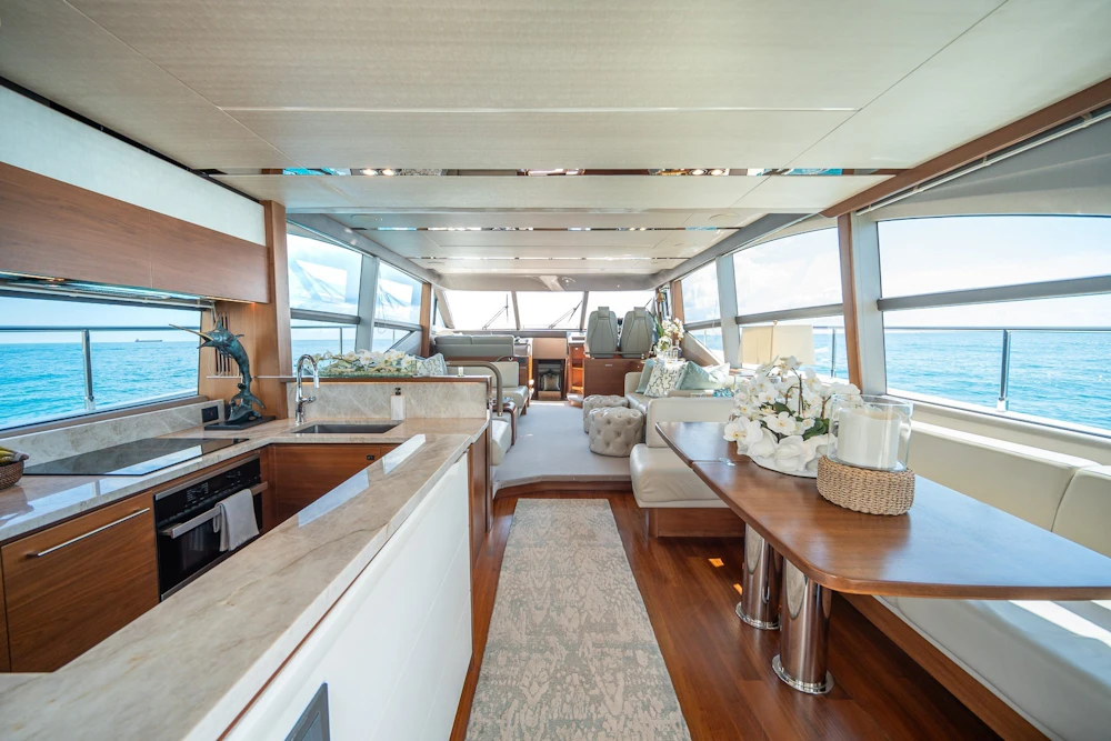 Princess 68 Flybridge Yacht For Sale