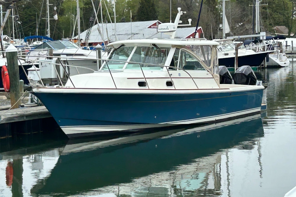 Hunt Yachts Surfhunter 32 Yacht For Sale