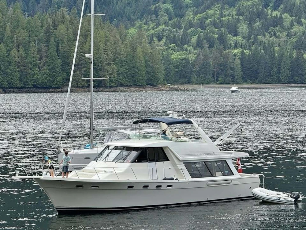 Bayliner 4788 Yacht For Sale