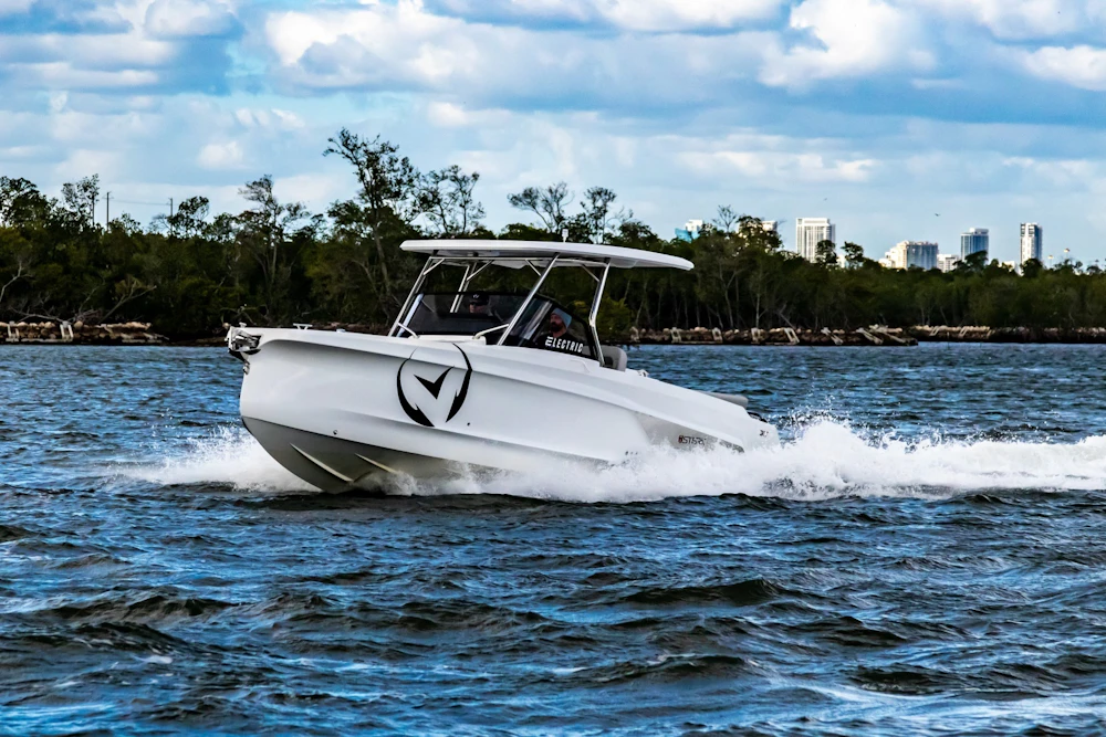 Vision Sterk 31 E Yacht For Sale