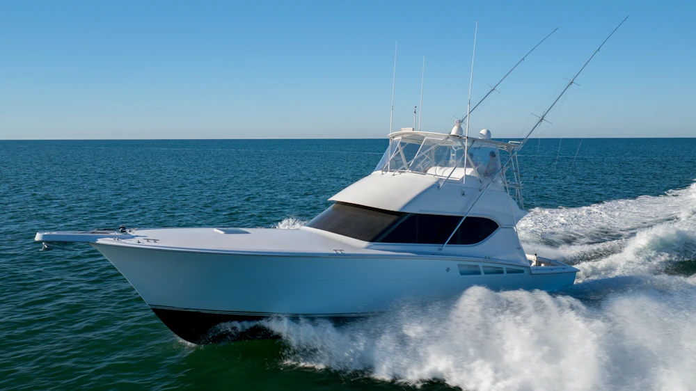 Hatteras 50 Convertible Yacht For Sale