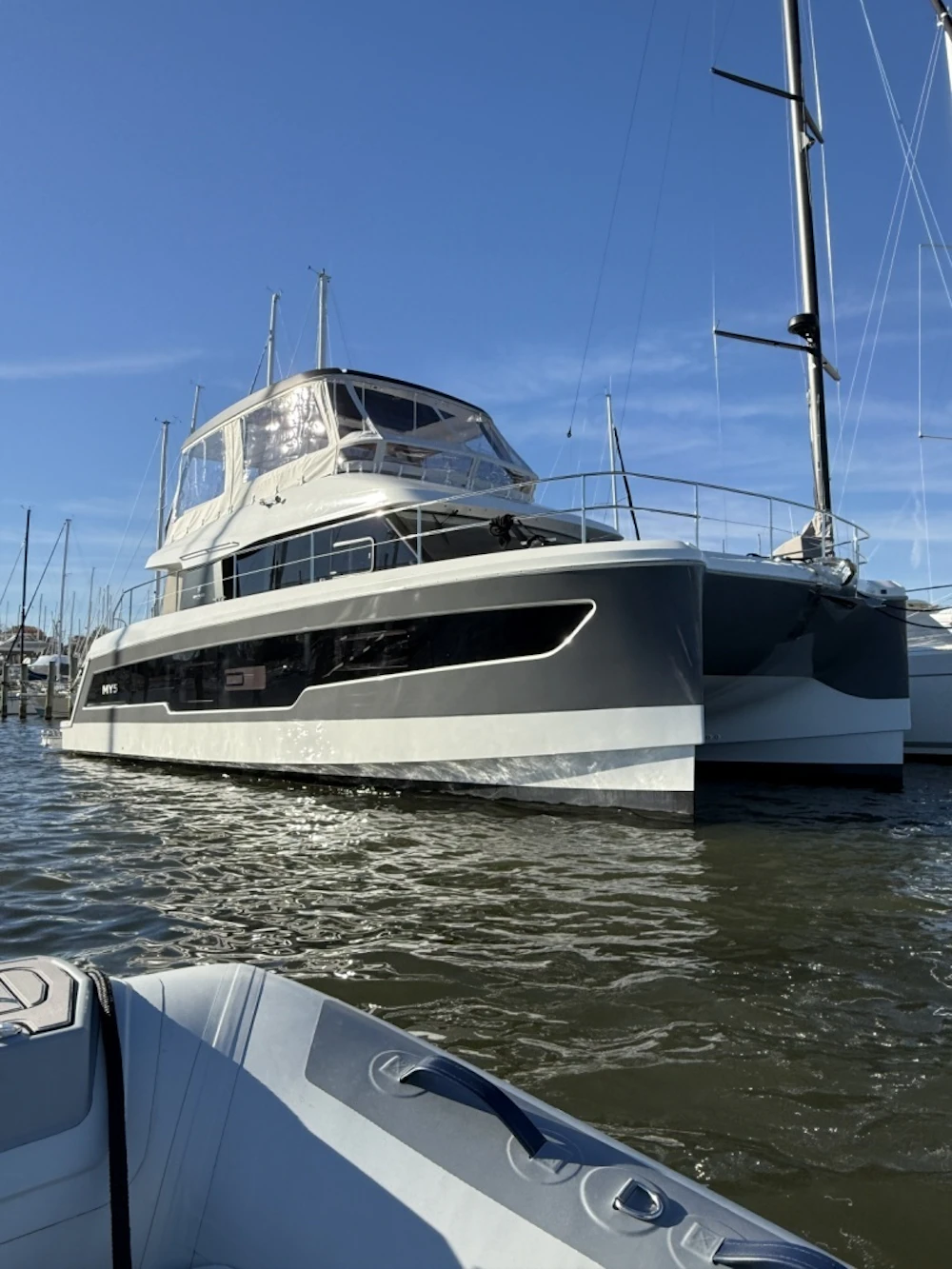Fountaine Pajot MY 5 Yacht For Sale