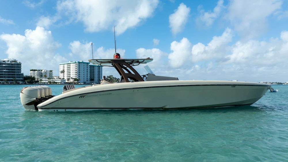 Midnight Express  Yacht For Sale