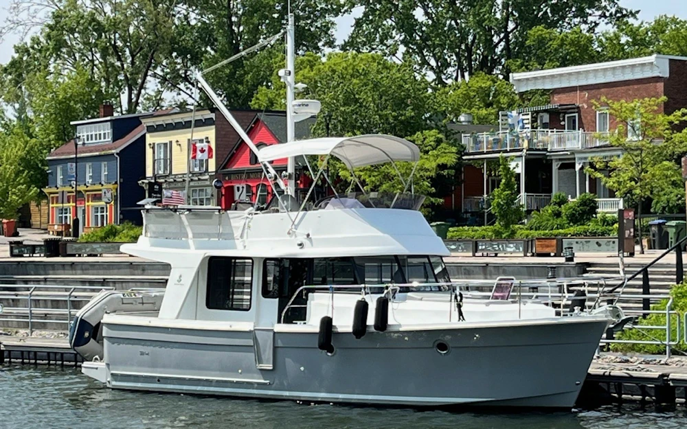 Beneteau Swift Trawler 34 Yacht For Sale