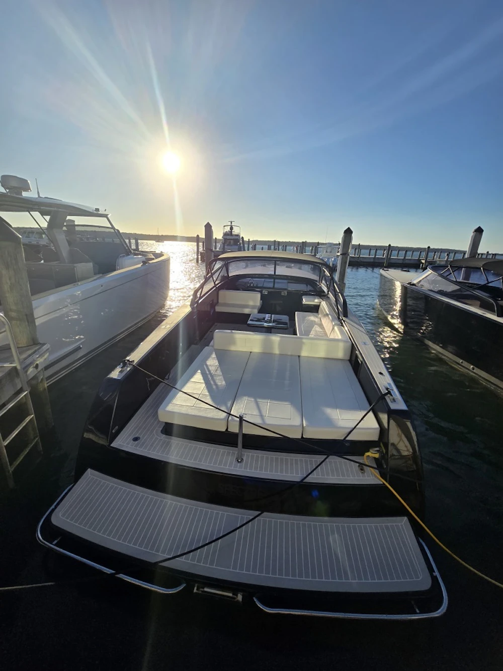VanDutch  Yacht For Sale